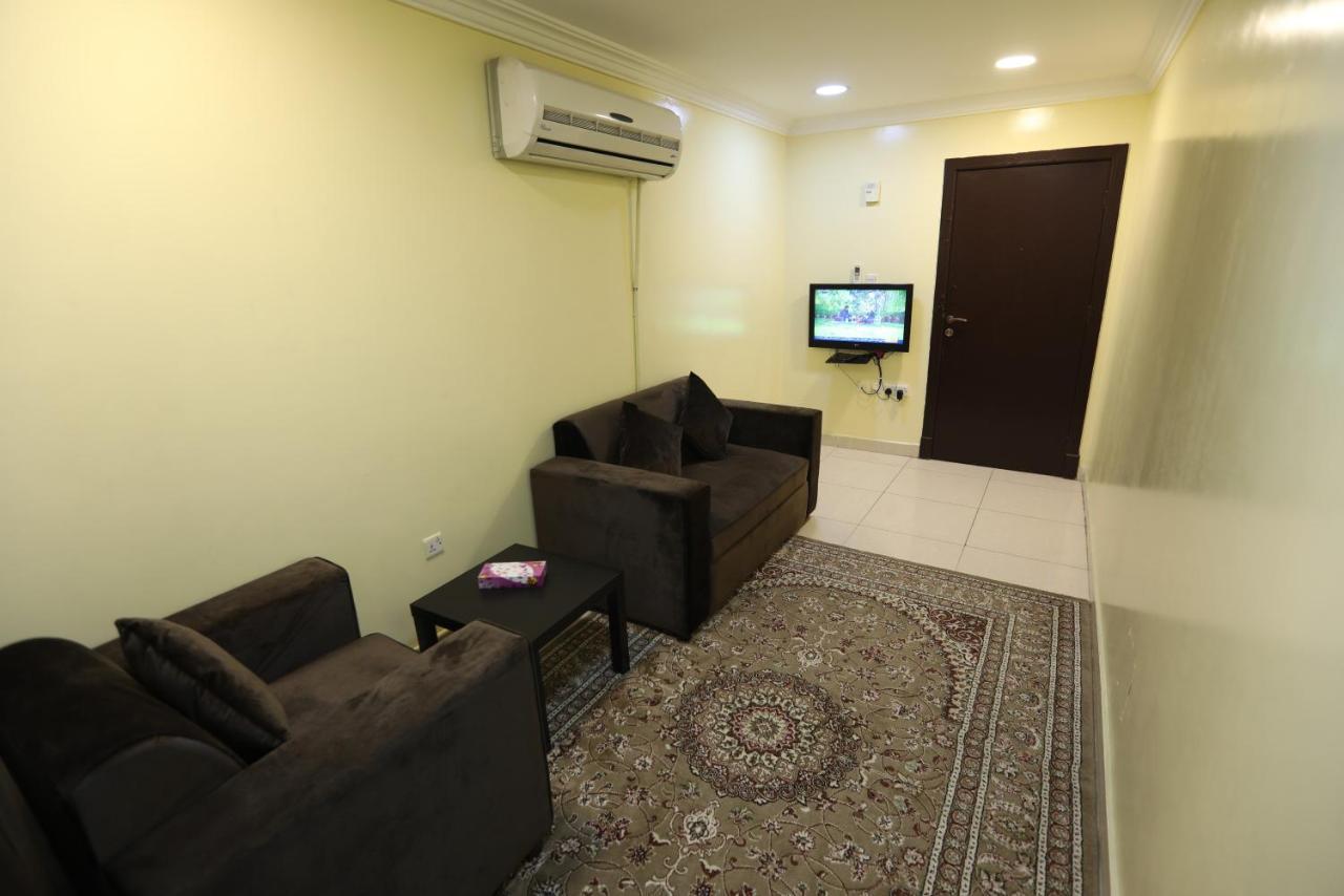 Al Eairy Apartment- Dammam 3 Al Mubarakiyah Ngoại thất bức ảnh