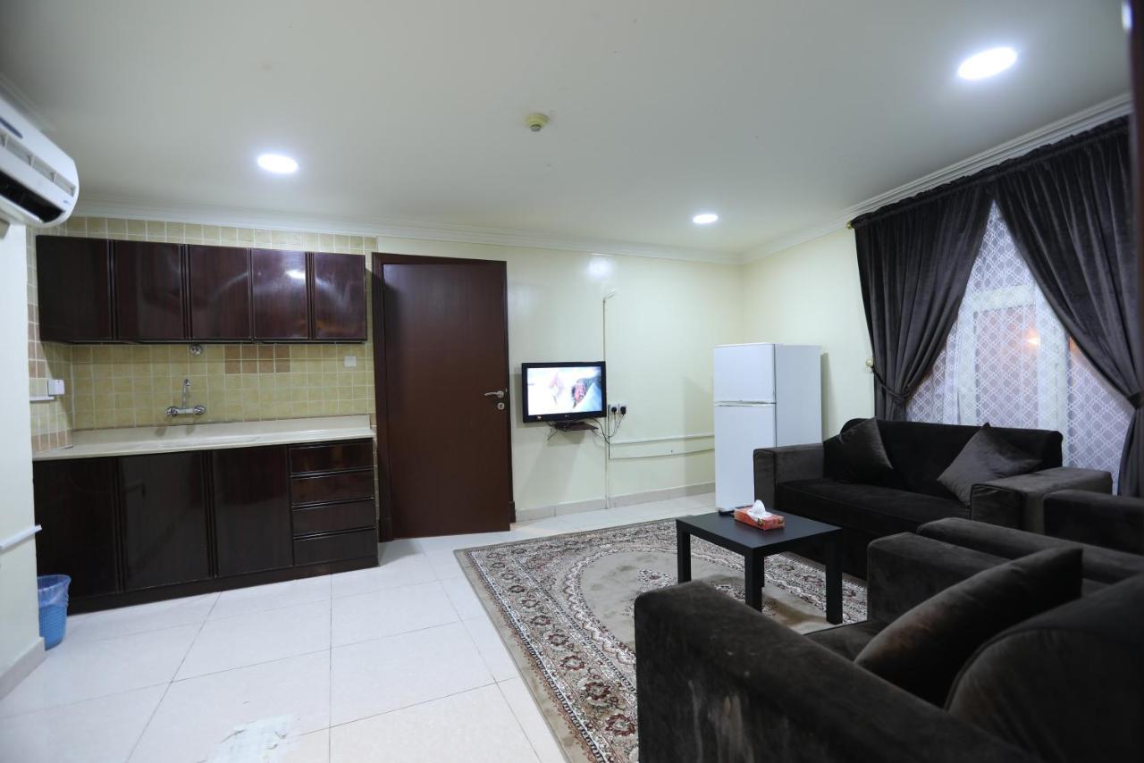 Al Eairy Apartment- Dammam 3 Al Mubarakiyah Ngoại thất bức ảnh